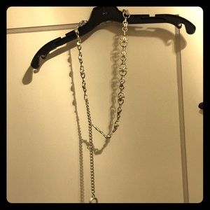 St. John logo chain belt